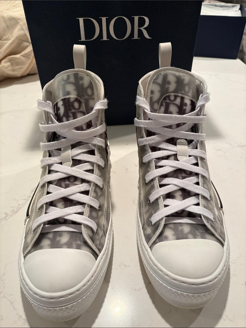 Dior B23 Men’s White and Gray Dior High-Top Sneakers